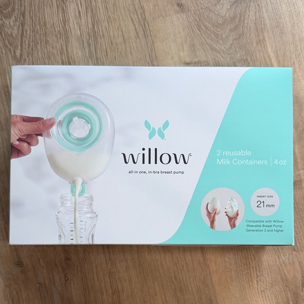 Willow Mint and White Reusable Containers